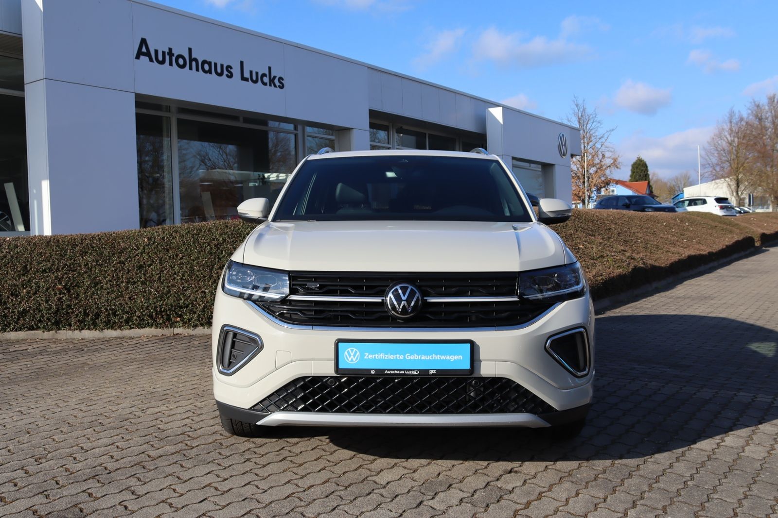Volkswagen T-Cross 1.5 TSI DSG R-Line AHK Kamera foto 5