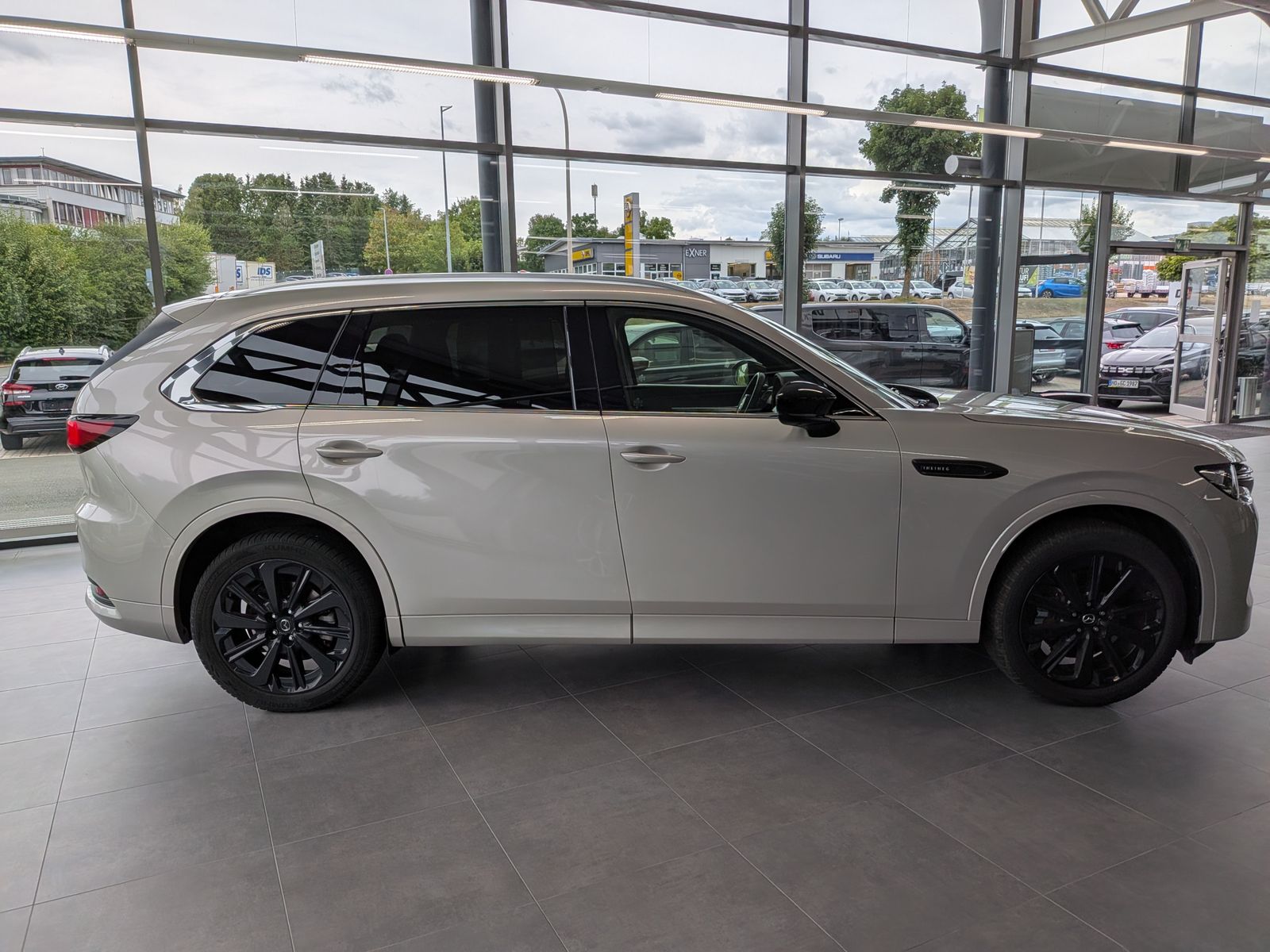 Vehicle image Mazda CX-80 3.3L E-SKYACTIV D 254 HOMURA+ 7-seat Pano