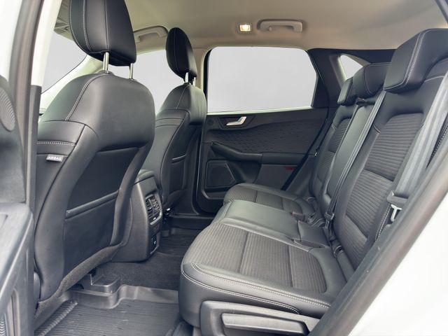 Fahrzeugabbildung Ford Kuga 1,5 TitaniumX LED+Kamera+Stop&Go+Winter+AHK