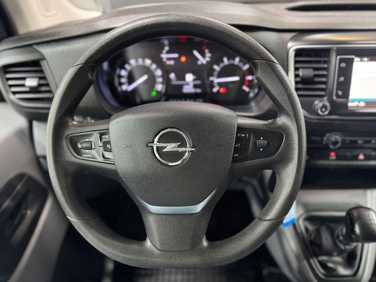 Fahrzeugabbildung Opel Vivaro Edition L3#Sortimo#Kamera#Klima#CarPlay