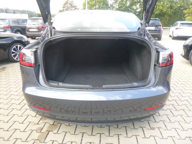 Fahrzeugabbildung Tesla Model 3 Long Range Dual AWD Facelift