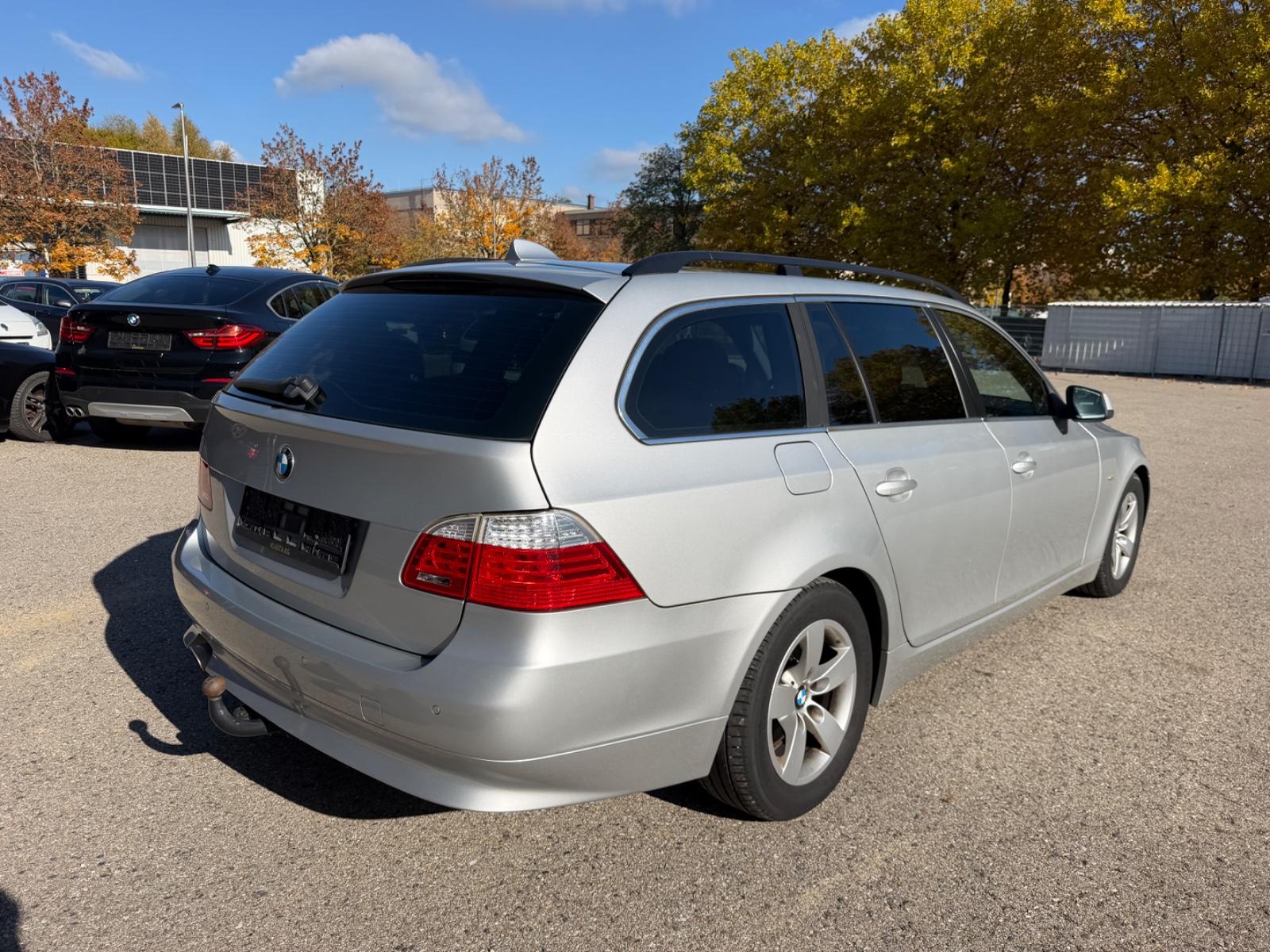 BMW 520 2010 — photo 5