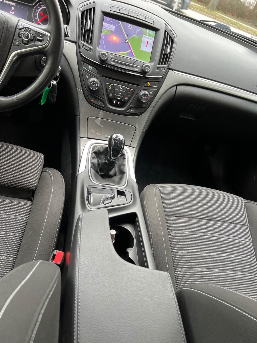 Opel Insignia A Lim. Kamera Navi PDC Tüv Insp. Neu