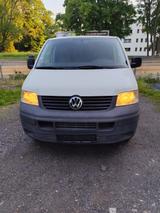 Volkswagen T5 Transporter 2.5 Motor Diesel - VW T5 Transporter in Chemnitz