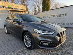 Fahrzeugabbildung Ford Mondeo Hybrid Titanium LED Spur Automatik Kamera