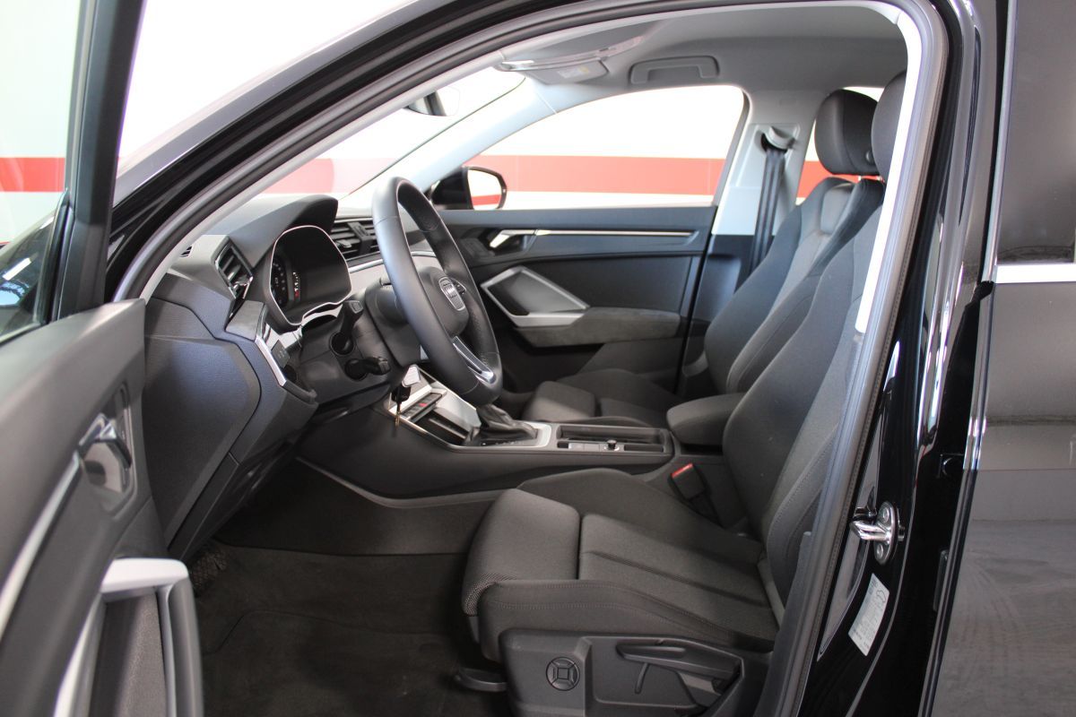 Audi Q3 Sportback foto 11