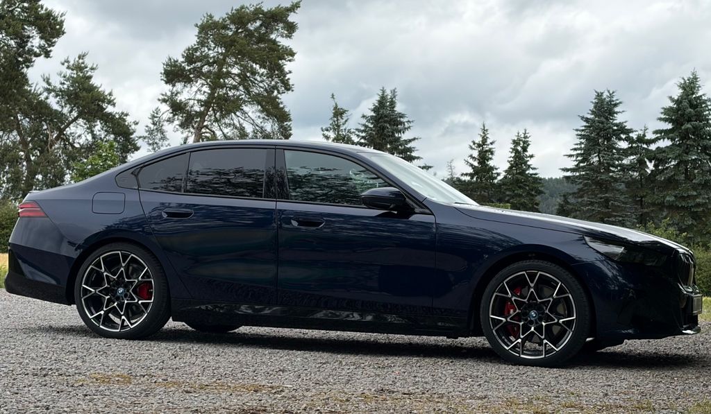 Image of BMW 550
