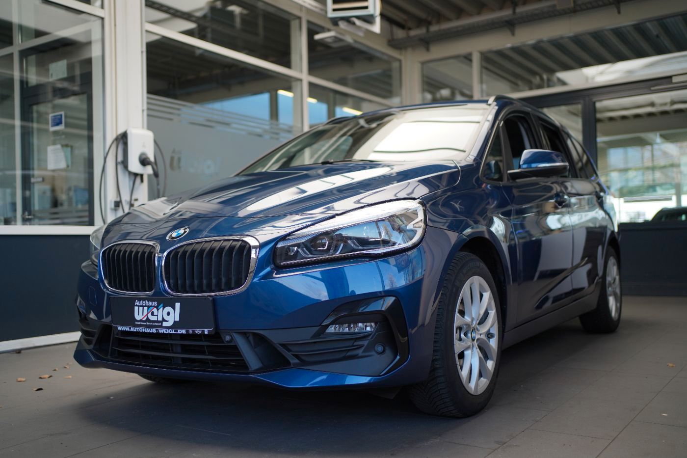 Fahrzeugabbildung BMW 220dA Gran Tourer Advantage Head-Up+LED+NaviPlus