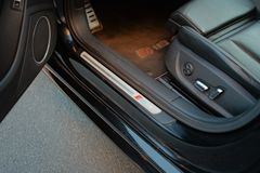 Fahrzeugabbildung Audi RS4 Avant 4.2 FSI quattro *MwSt.*Phantomschwarz*