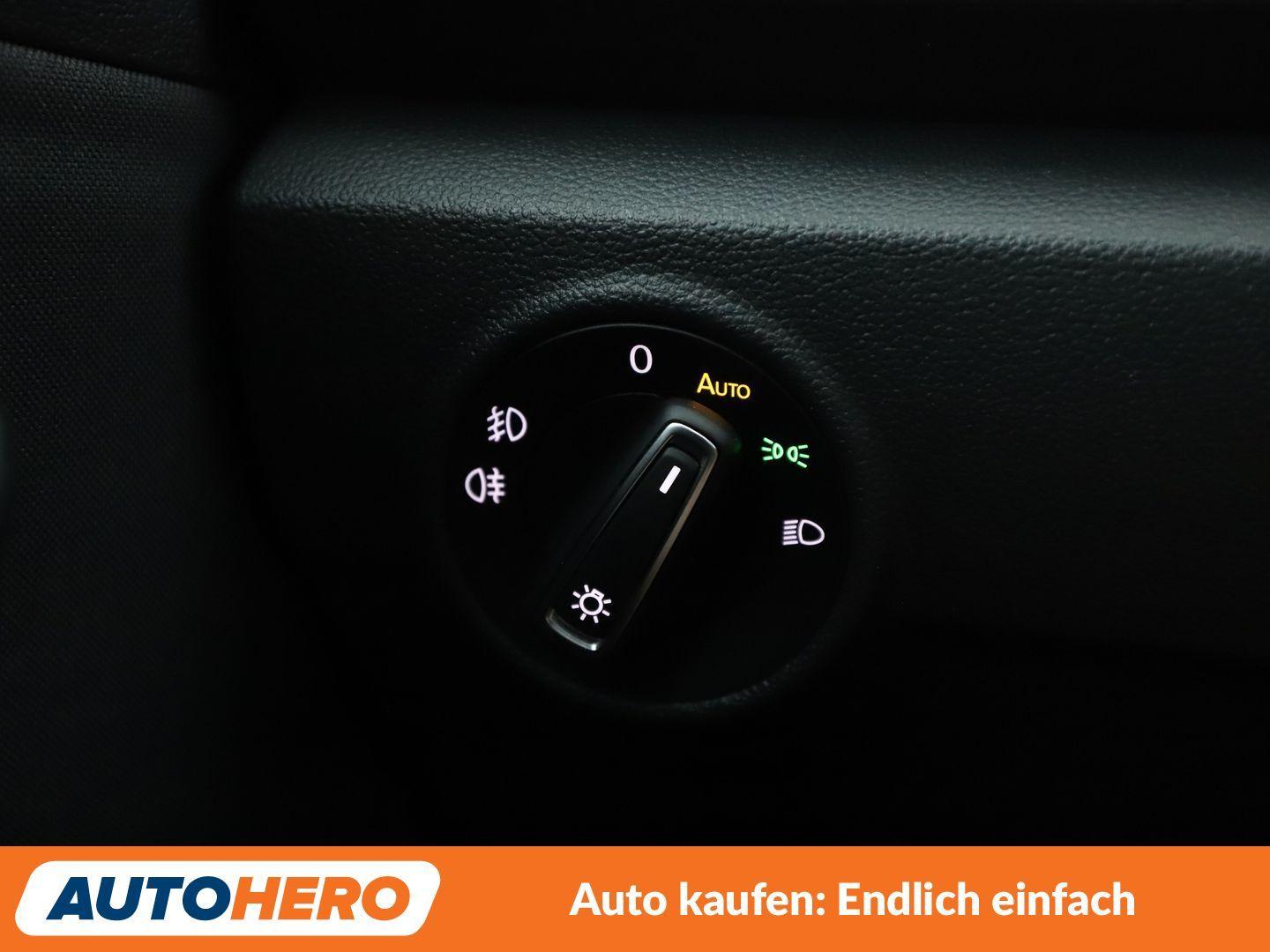 Volkswagen T-Roc 1.5 TSI ACT Sport Aut.*NAV*ACC*PDC*SHZ*ALU, миниатюра 24