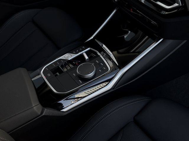 Foto Nummer 10: BMW 330e