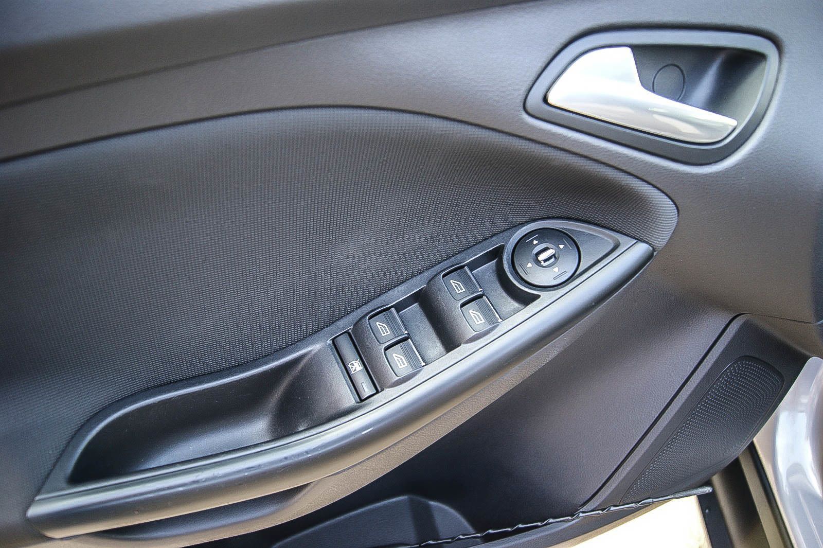 Fahrzeugabbildung Ford Focus Turnier Champions Edition AUTOMATIK