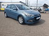 Hyundai i20 1.2 GO GARANTIE KLIMAANLAGE ALUFELGEN 1-HAND - Hyundai i20 Gebrauchtwagen in Duisburg