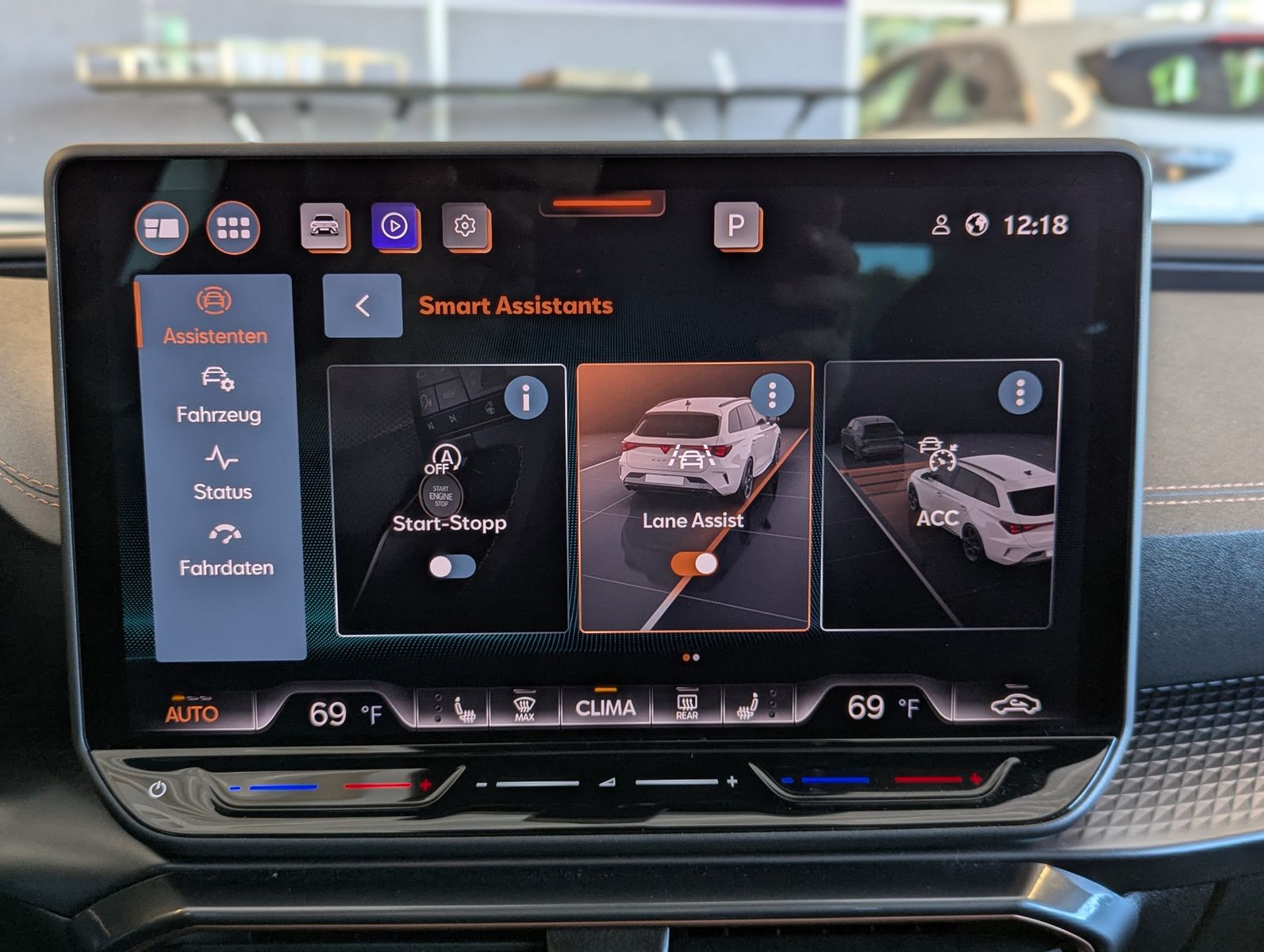 Fahrzeugabbildung CUPRA Leon 1.5 eTSI DSG Skyline Dinamica Memory AHK 19