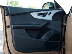 Audi Q8 – 25 / 35