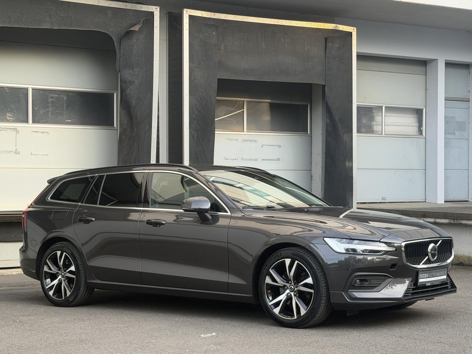 Volvo V60 Core LED ACC Virtual-Cockpit Rü-Kamera Navi