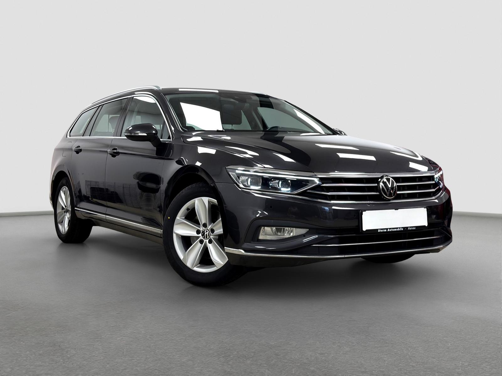 Volkswagen Passat ELEGANCE DSG+MATRIX+ACC+ALCANTARA+AHK