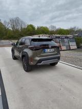 Toyota Yaris Cross 1,5-l-VVT-iE Allrad -Vollausstattung - Toyota Yaris Cross mit Panoramadach