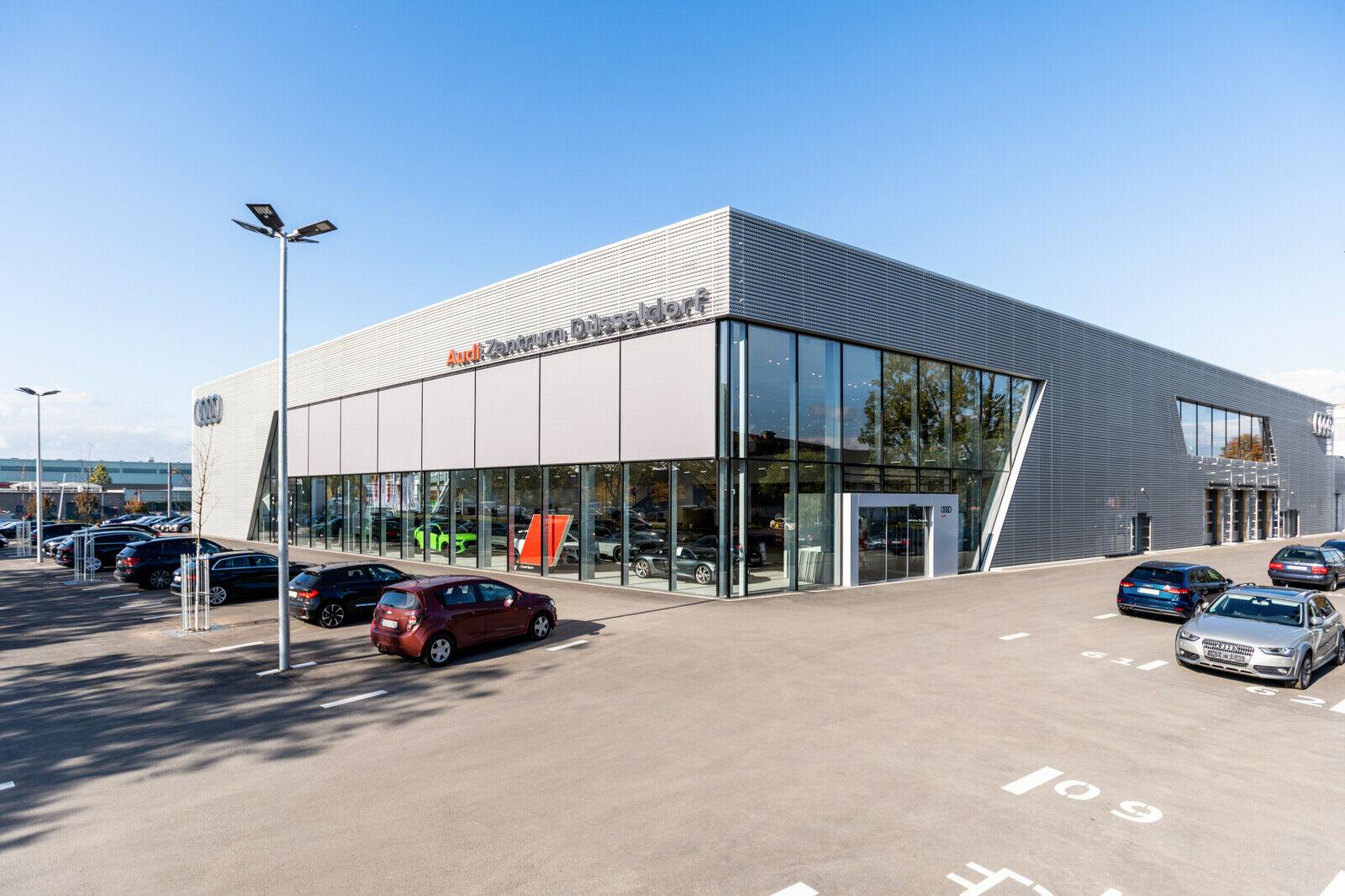 showroom-image-bottom