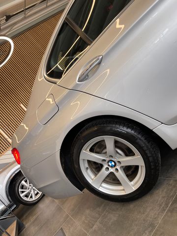 BMW 525d Lim. Aut.*NAVI*PDC*SHZ*STARTSTOP*VOLLLEDER*
