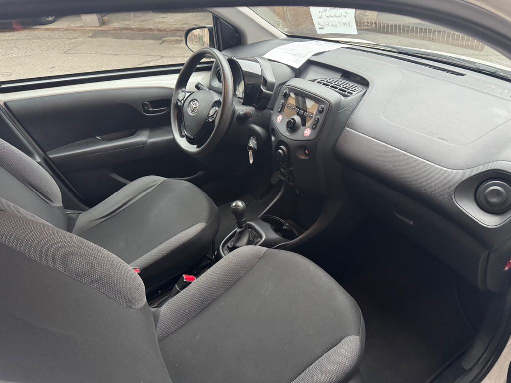 Toyota Aygo (X)