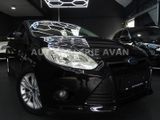 Ford Focous 1.6 EcoBoost - Ford Focus aus 2011: Limousine