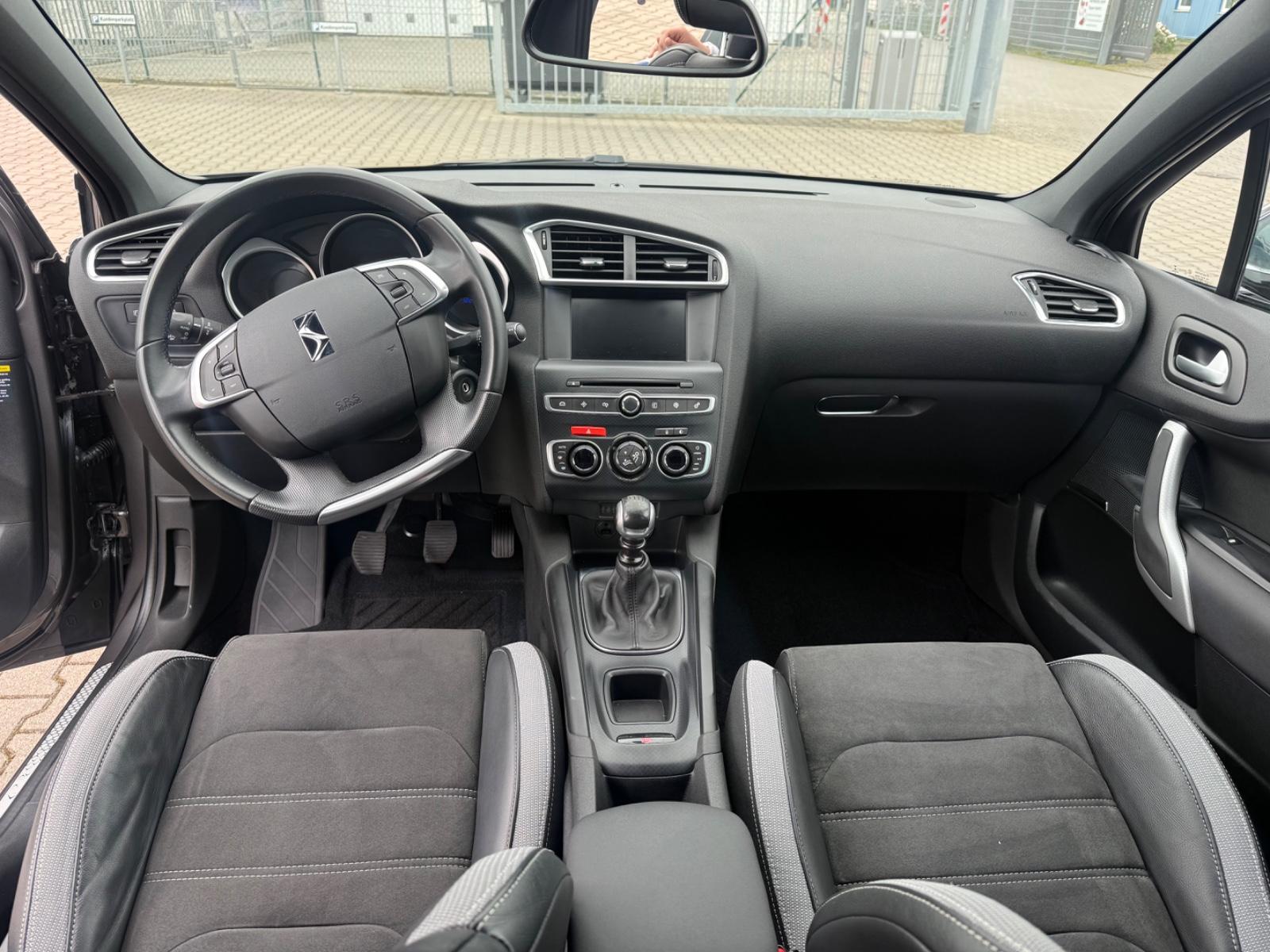 DS Automobiles DS4 DS 4 Basis
