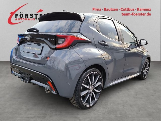 Toyota Yaris Hybrid 1.5 VVT-i 130 GR SPORT *SAFETY-P imagem 3