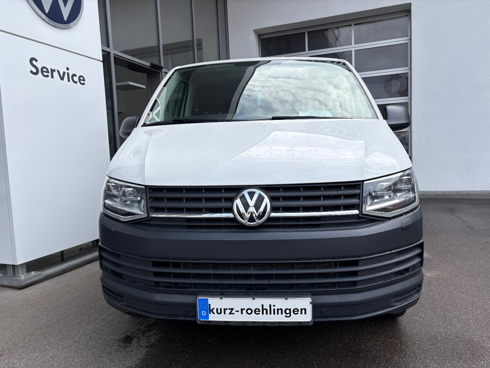Volkswagen T6 Bus Caravelle Automatic 6 Sitzer