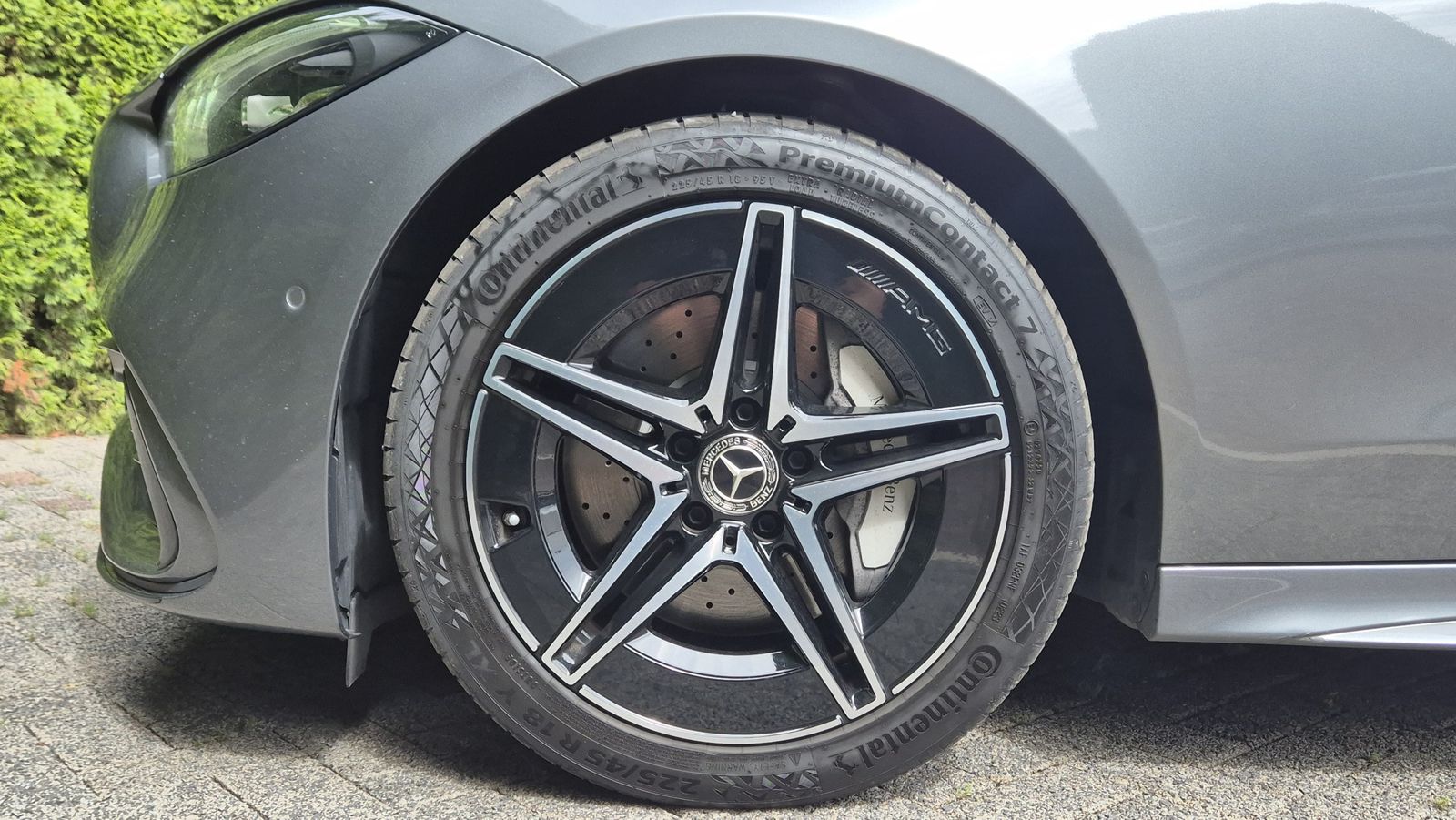Fahrzeugabbildung Mercedes-Benz C 180 Lim. 9G AMG LINE NIGHT+LED+MBUX+KAMERA+SHZ