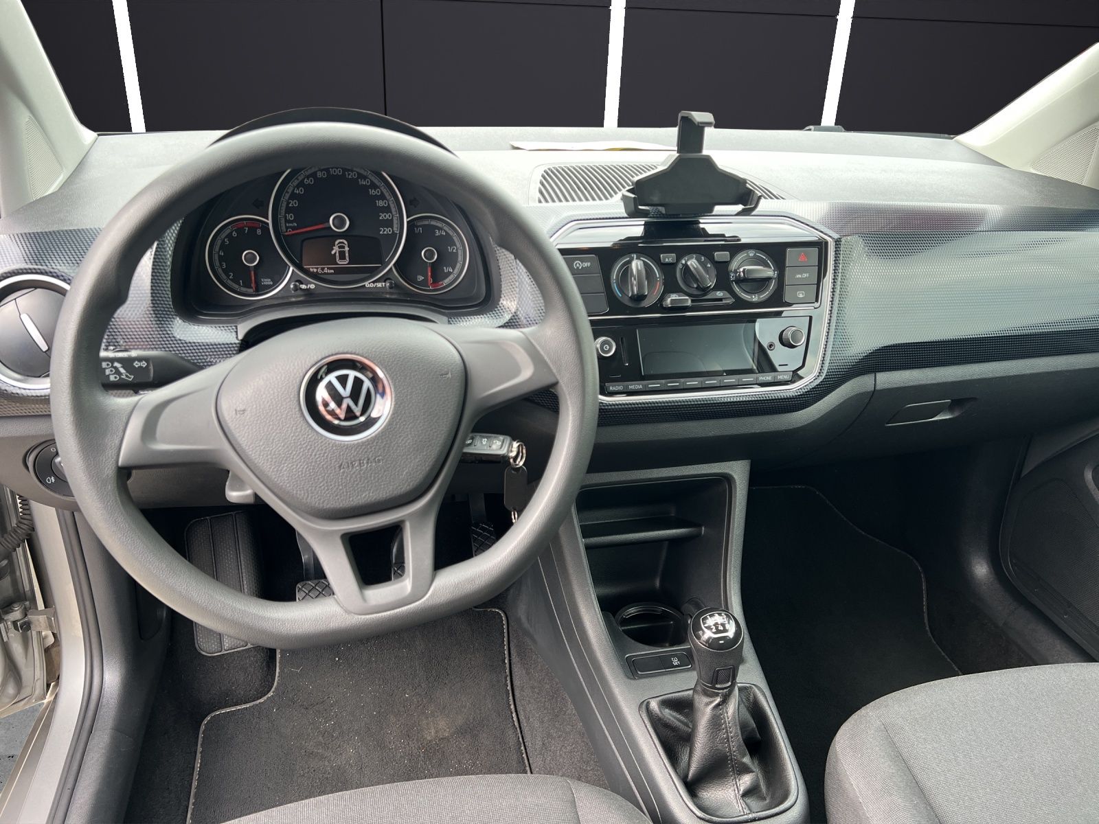 Fahrzeugabbildung Volkswagen up! 1.0 Basis Klima DAB GRA RFK