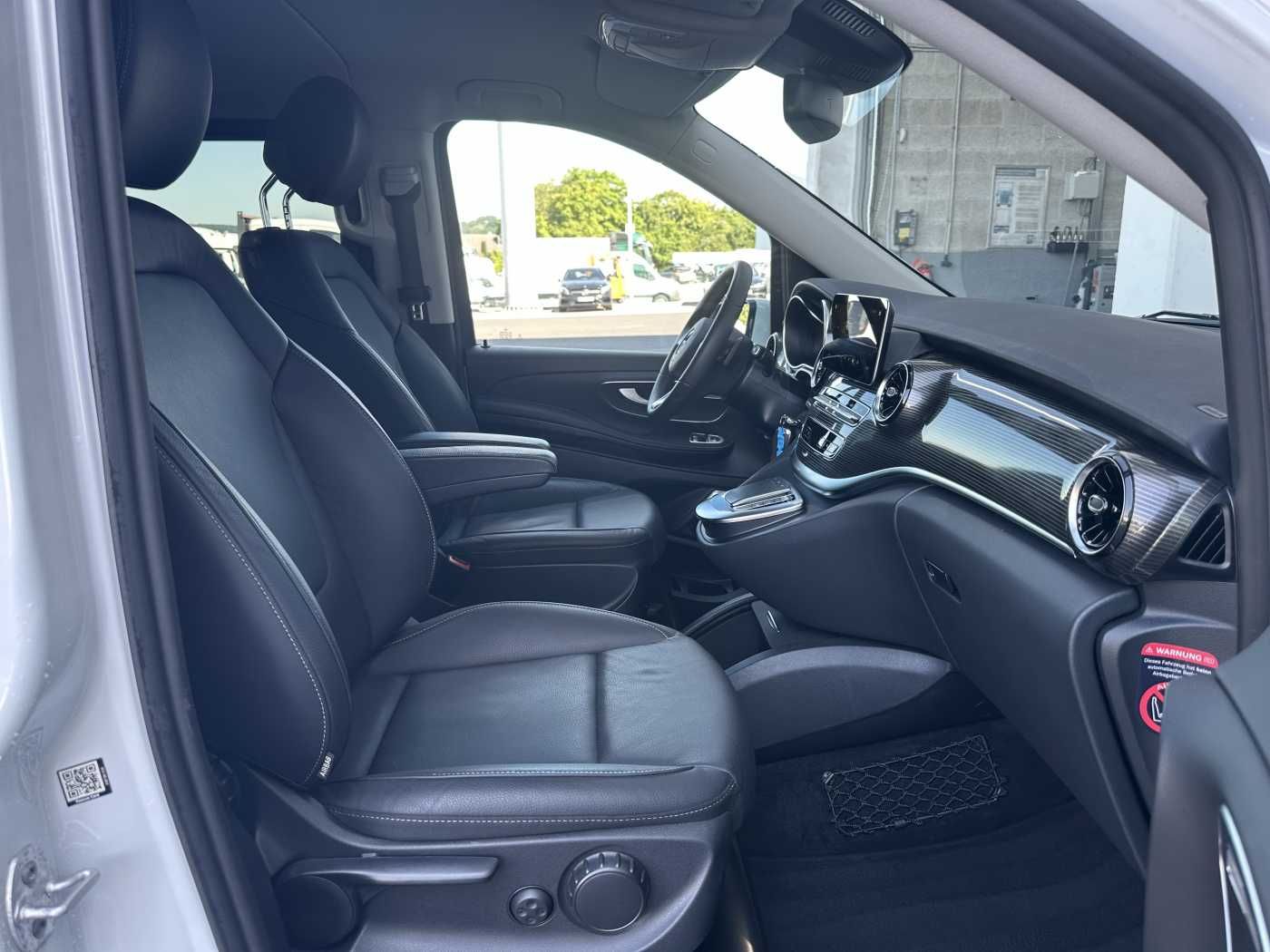 Fahrzeugabbildung Mercedes-Benz V 300 d AVA ED 6Sitze Burmester 360Kamera el Tür
