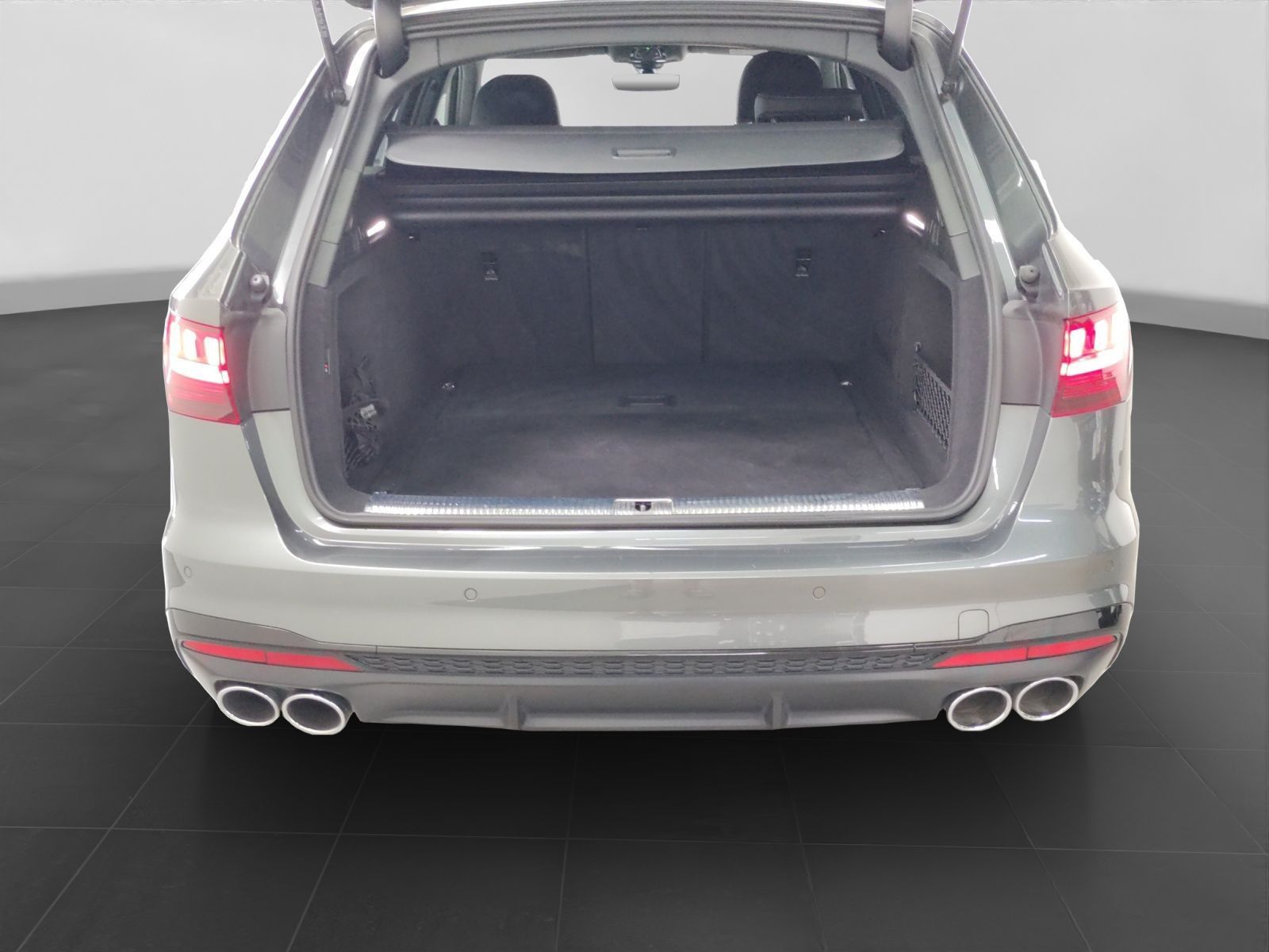 Audi S4 - Bild 18