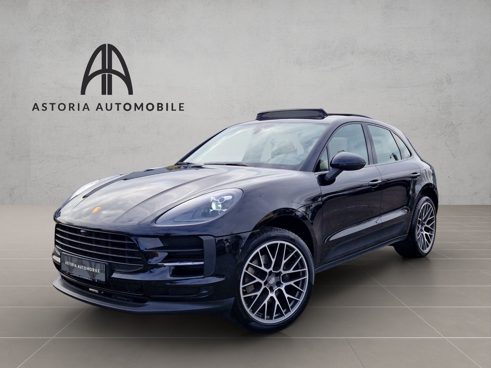 PORSCHE Macan 1.Hand Deutsch Pano ParkAssistent 360° 21"