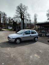Opel Corsa 1.2 16V Edition 2000 Edition 2000 - Opel Corsa aus 2000: Edition