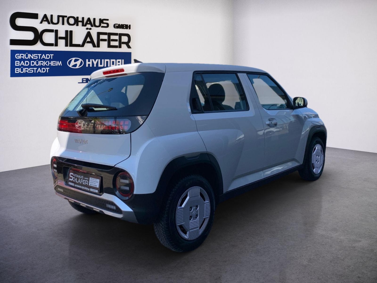 Fahrzeugabbildung Hyundai INSTER Select Elektro 49 kWh sofort verfügbar