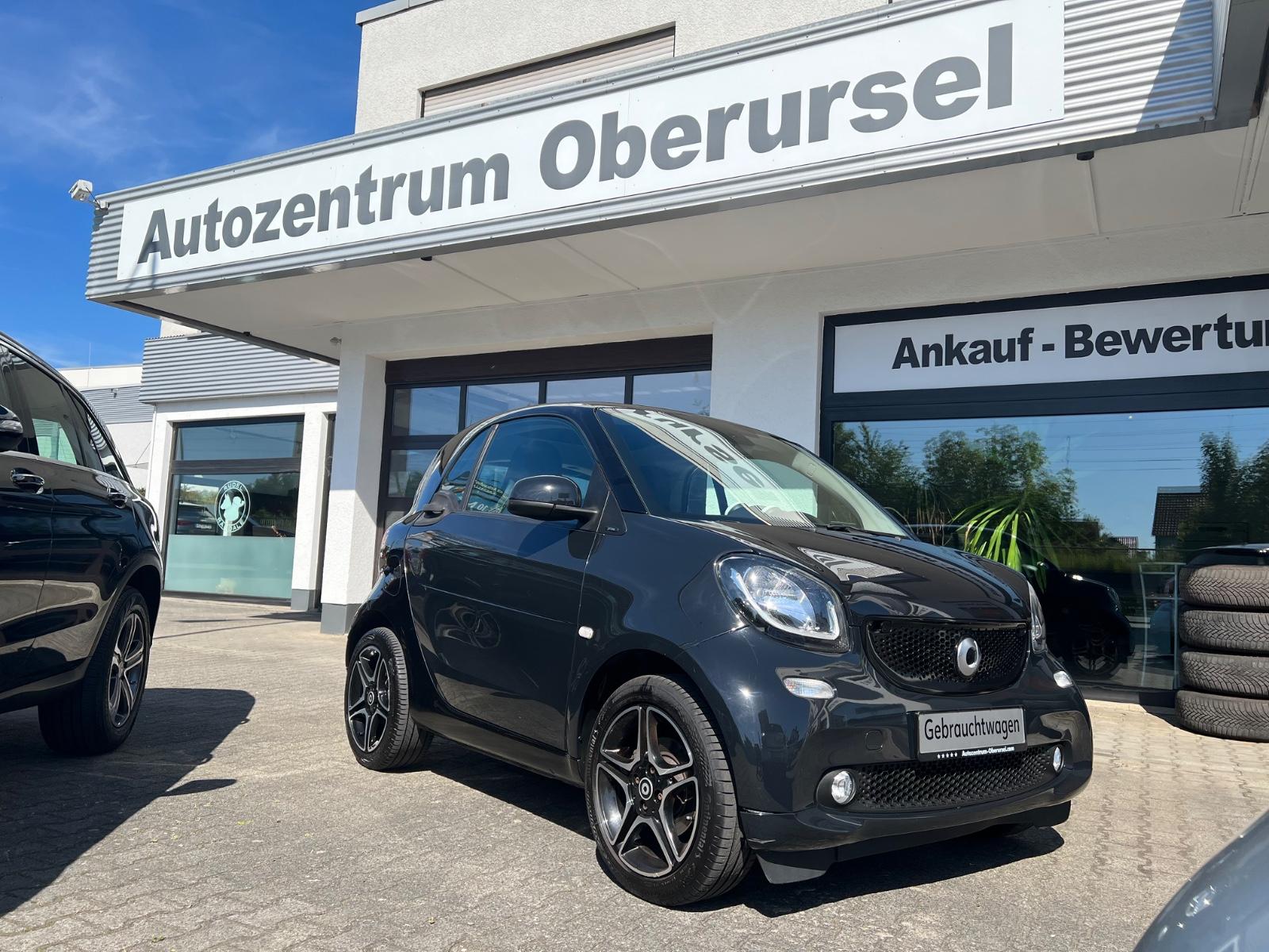 Smart fortwo*prime*Panorama*Navi*Sound JBL*Leder*
