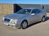 Mercedes-Benz CLK 320 Elegance/Scheckheft/TÜV/Klima/Memory - Mercedes-Benz Coupé aus dem Jahr 2000