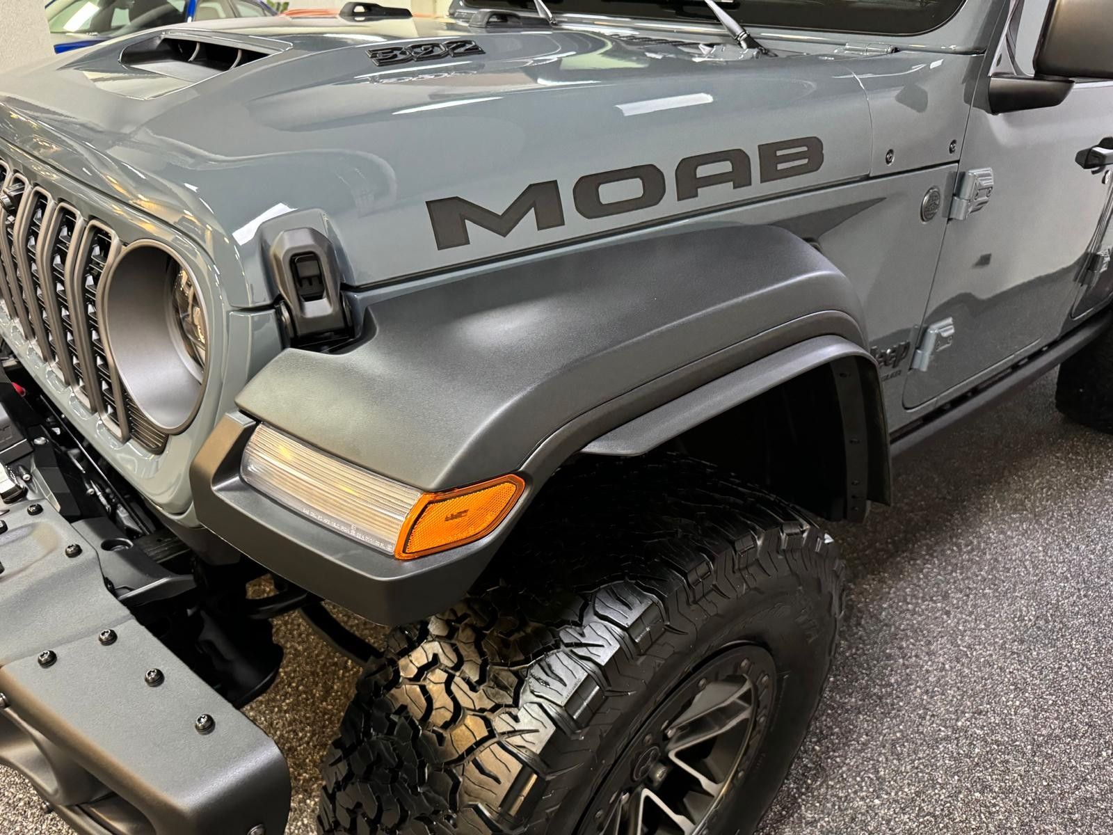 Fahrzeugabbildung Jeep MOAB 392-6.4L HEMI V8-WINDE-SKY ONE-35"