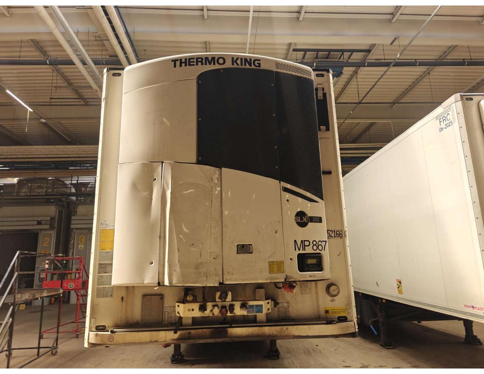 Schmitz Cargobull SKO FP 60 ThermoKing SLXi 300