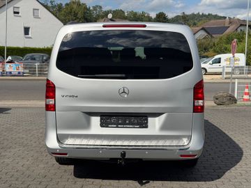 Mercedes V 250 - 9