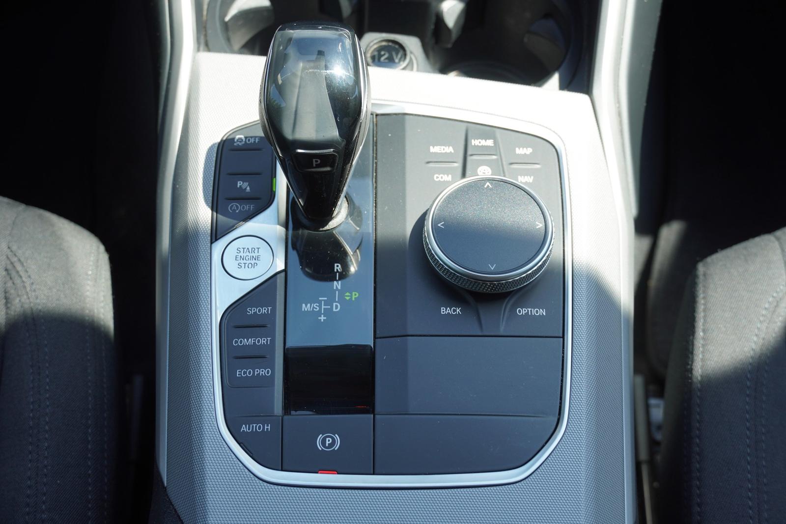 BMW 3 Series iA Touring Advantage Tempomat LED Navi DAB, миниатюра 13