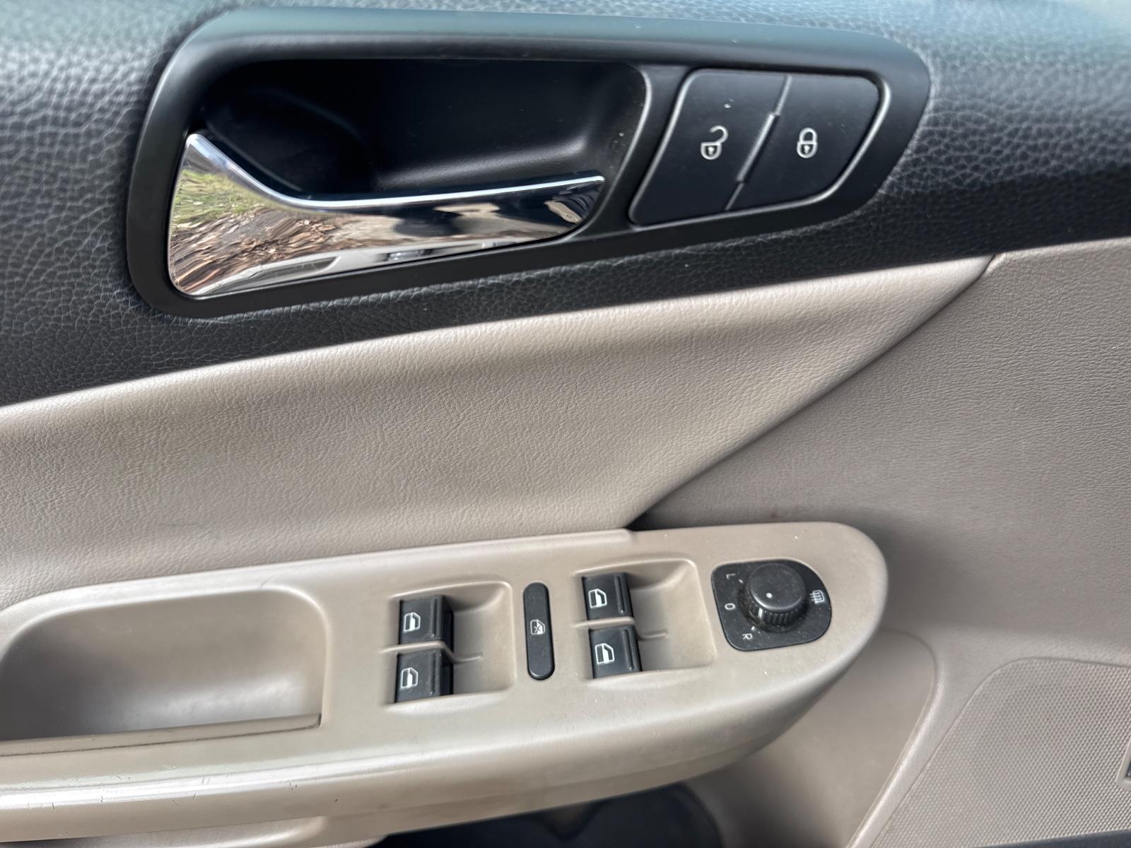 Volkswagen Passat 2007 — photo 14