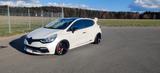 Renault Clio RS Trophy TCe 220 EDC RS Trophy - Renault Clio RS mit Benzin-Antrieb