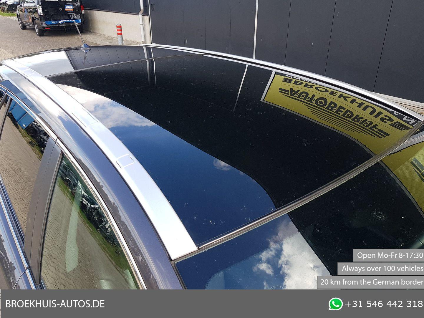 Toyota Avensis 2011 — photo 22