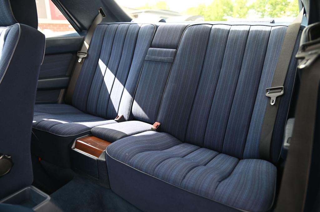 Mercedes-Benz CE 300