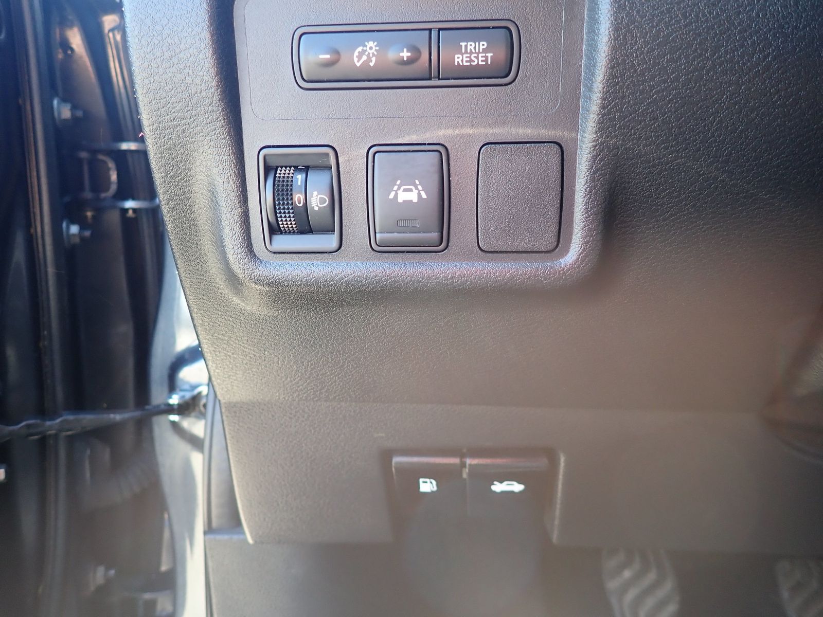 Fahrzeugabbildung Nissan Micra IG 71 5MT N-Way