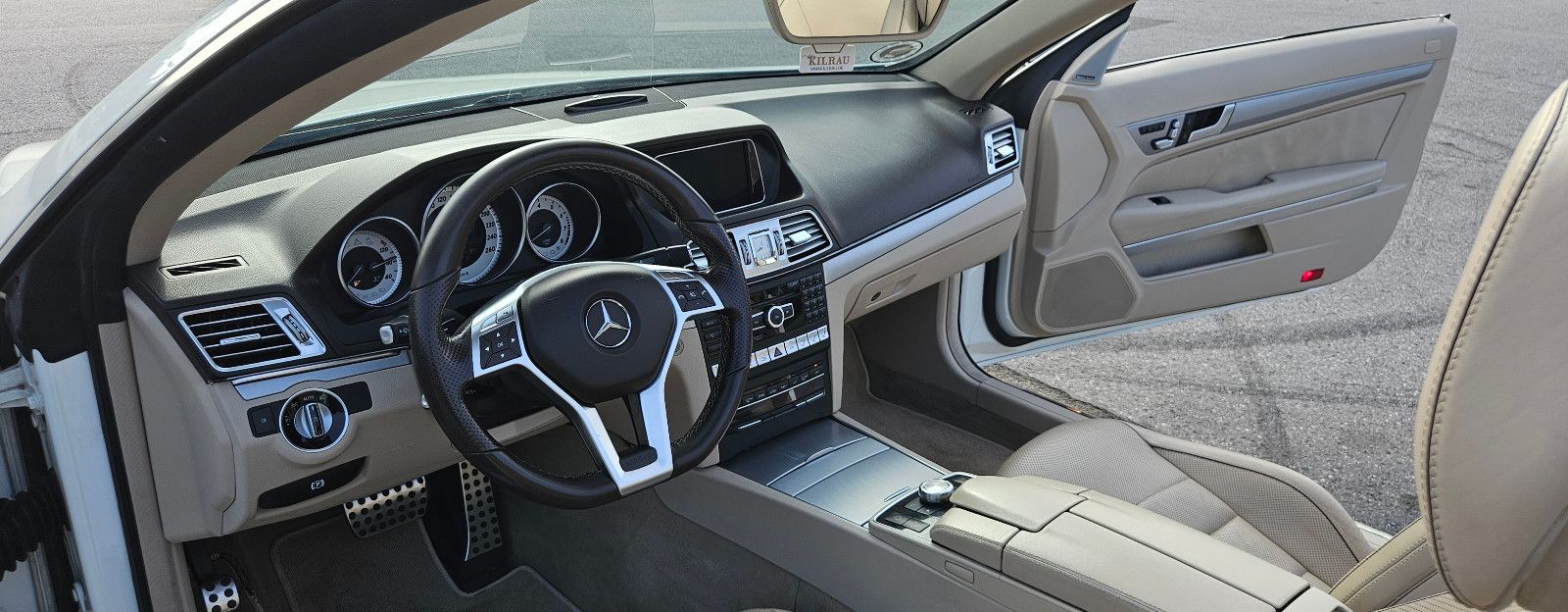 MERCEDES-BENZ E 500 Cabrio AMG Paket 360° V8 A207 Facelift