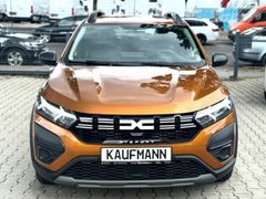 Fahrzeugabbildung Sandero III Stepway Essential TCe 100 ECO-G