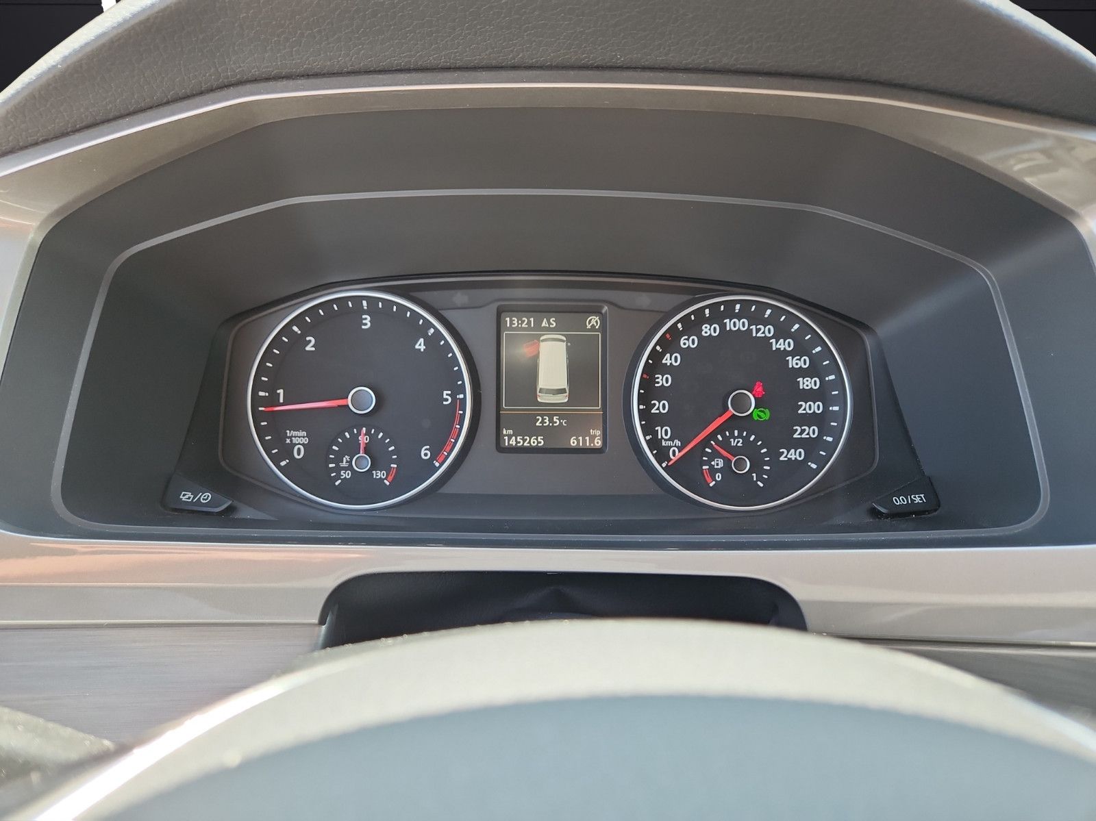 Fahrzeugabbildung Volkswagen T6 Multivan 4Motion Generation Six/AHK/Navi/SDHZ